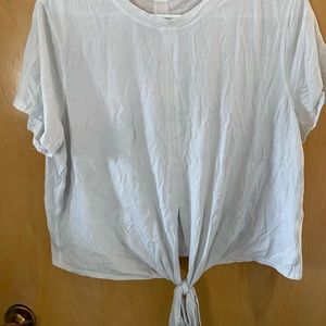 Lululemon crop tie shirt